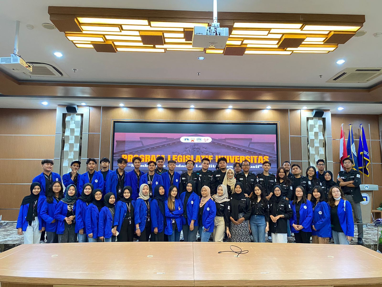 Penutupan dan Foto Bersama (Hari Kedua)